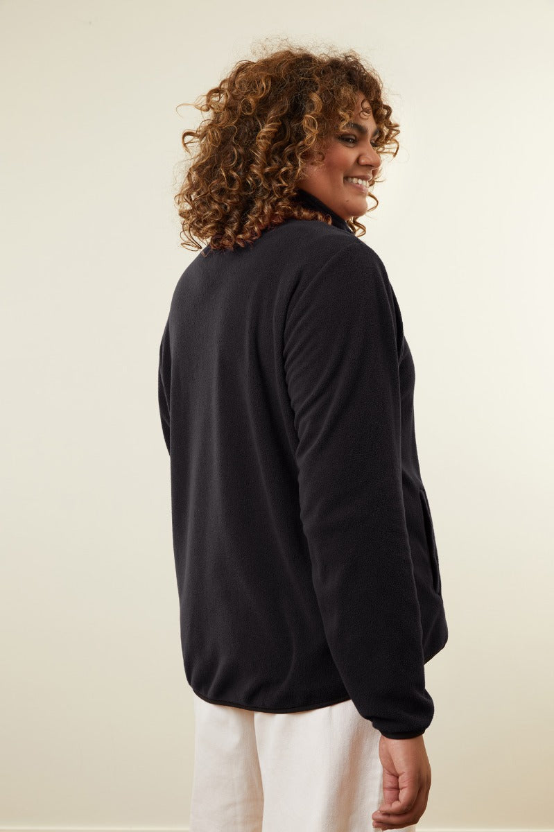Amble Feathertop Women’s Fleece Black Plus Sizes 3XL-4XL