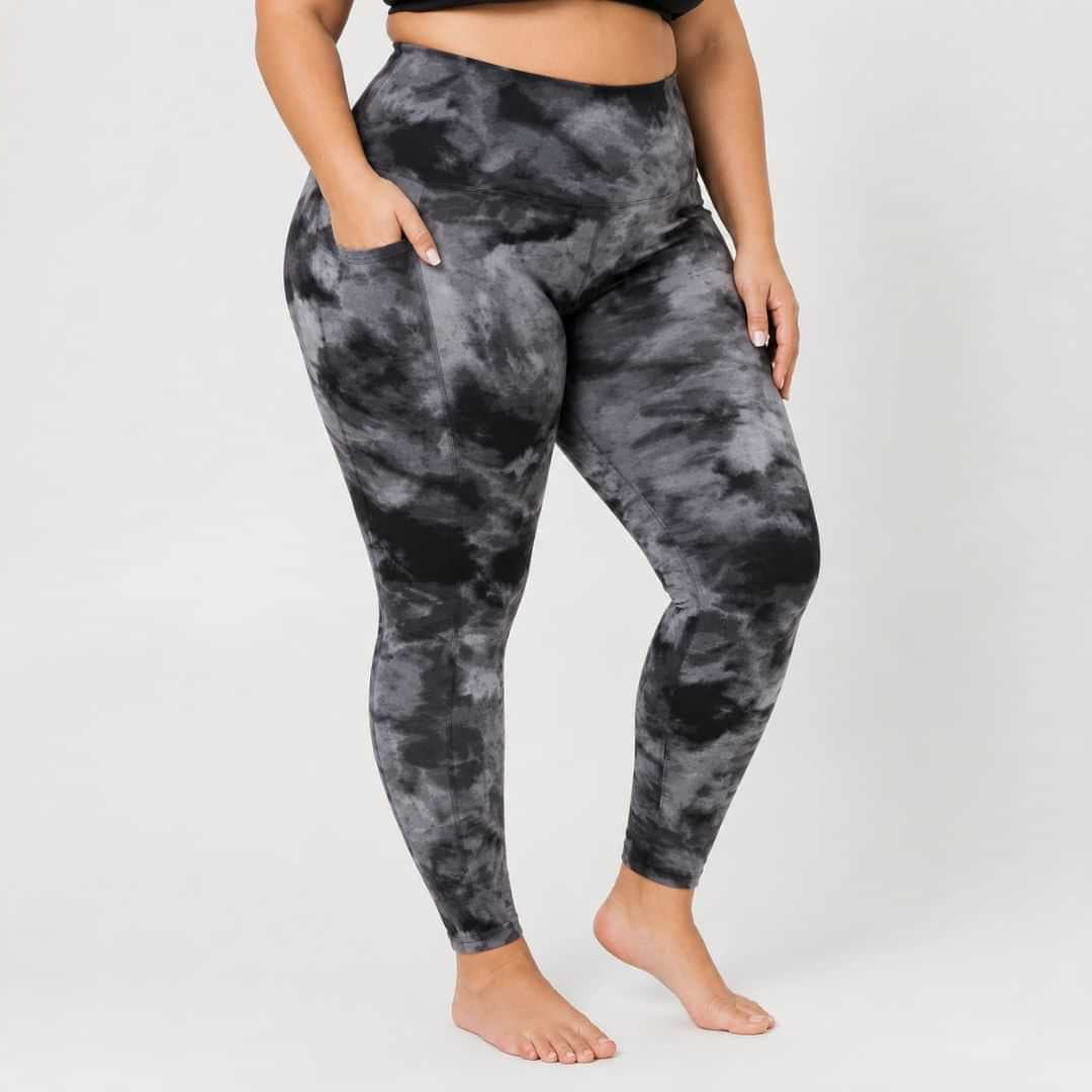 Veronica Fleece Lined Women's Plus-Size Leggings in black tie dye