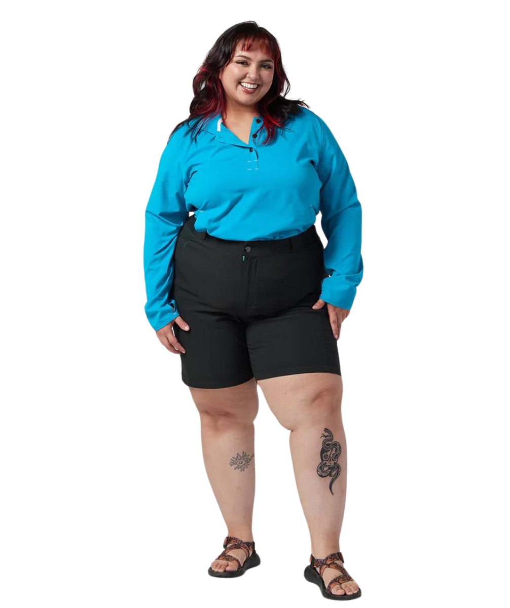 CLEARANCE - Alpine Parrot Cypress Women's Plus Size Shorts Black USA Size 1