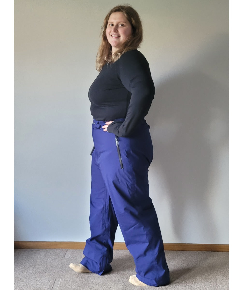 CLEARANCE - Cartel Arctic Stretch Women’s Snow Pant Blueberry Navy Short Size 2XL