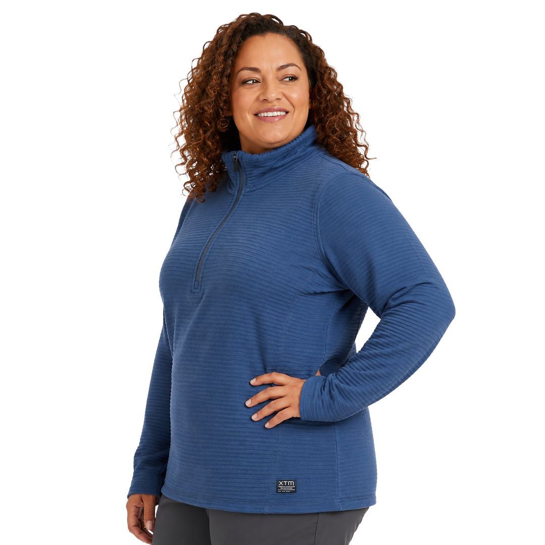 Side view of XTM Aero Grid Women’s Plus Size Merino Fleece in slate blue.